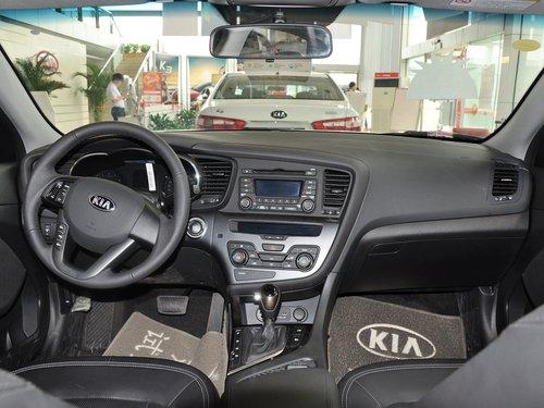 东风悦达起亚 起亚K5 2.0L AT 中控台整体