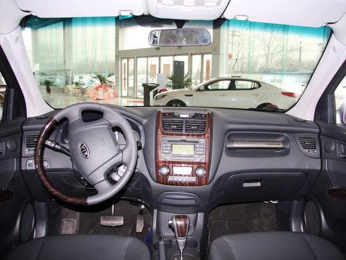 东风悦达起亚 狮跑 2.0L AT 中控台整体