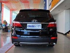 现代(进口) 3.0L 自动 车辆正后方尾部视角