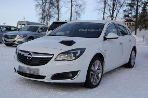 搭载全新动力 曝欧宝改款英速亚谍照