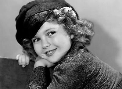 秀兰邓波儿去世家人否认与乳腺癌有关