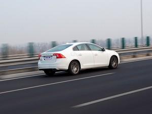 �ֶ����ֶ�����̫�ֶ���S60L2014�� 2.0T T5 ��Խ��