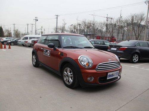 MINI ONE 1.6L AT �����Ҳ�45�Ƚ�