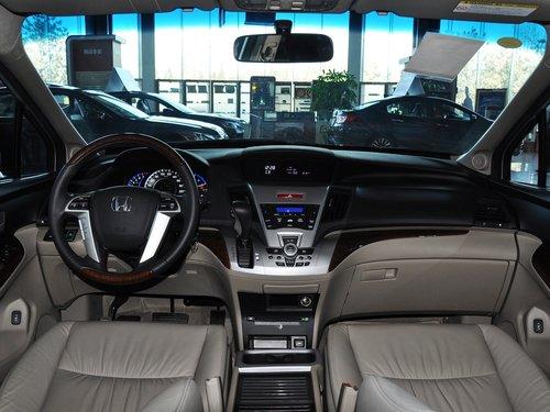 �������� 2.4L �Զ� �п�̨����