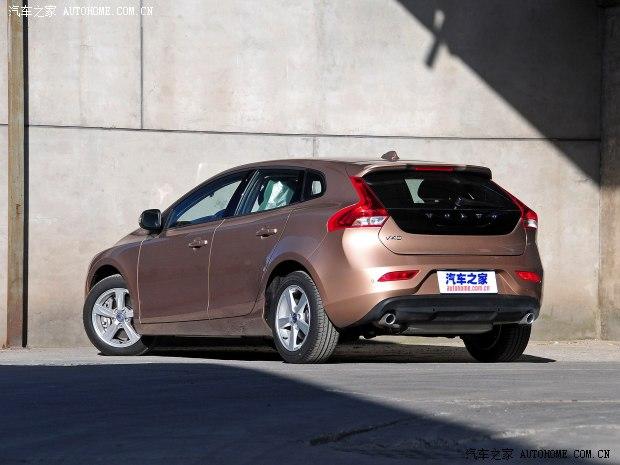 �ֶ����ֶ���(����)�ֶ���V402014�� 2.0T ���а�