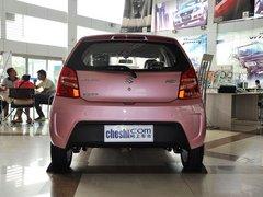 长安铃木 1.0L 自动 车辆正后方尾部视角