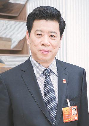 王金富代表:不需要政府管的事就交给市场