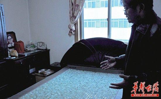 ������ɳ��ɽ·ĳС������������ĸ����ǰ������������񴲵�Ҫ16800Ԫ����ҡ� ���� �ƿ� ��