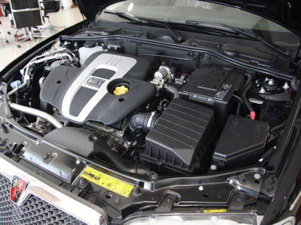 上汽荣威 1.8t 自动 发动机主体特写