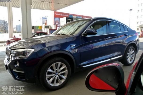 宝马X4 实车图