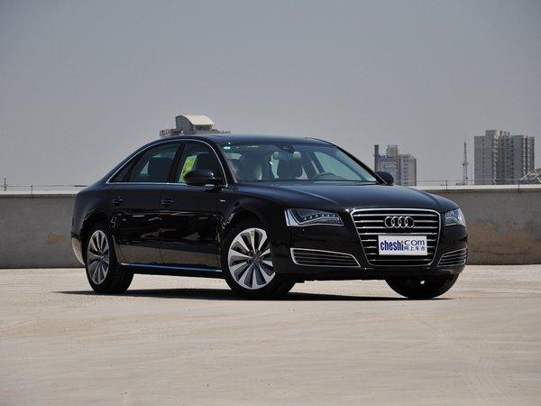 奥迪(进口) 2.0T 车辆右侧45度角