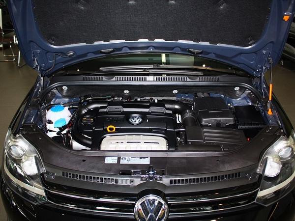 大众(进口) Cross Golf 1.4 TSI 发动机局部特写