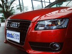奥迪(进口) A5 coupe quattro 3.2 车辆车头部分特写