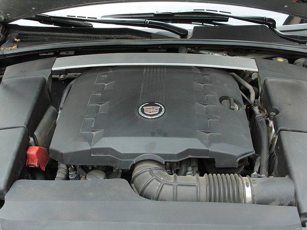 凯迪拉克(进口) 3.6L 自动 发动机局部特写