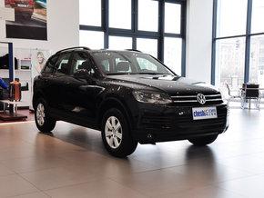 大众(进口) 3.0TSI 车辆右侧45度角