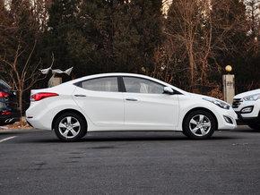 北京现代 1.6L 自动 车辆正右侧