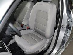 一汽-大众 1.6L 自动 驾驶席座椅前45度视图