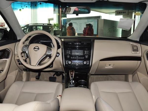 �����ղ� 2.5L �п�̨����