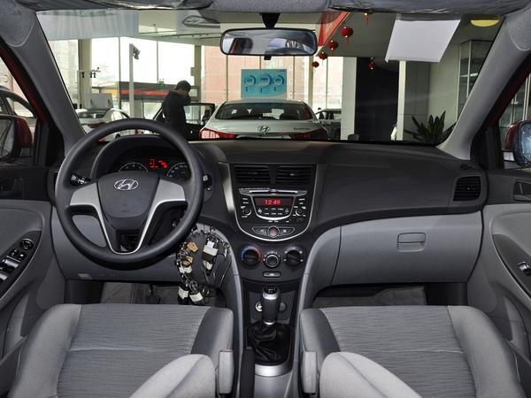 �����ִ� ���� 1.4L �ֶ� �п�̨����