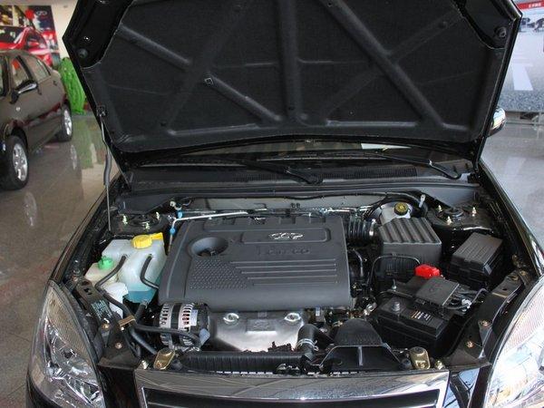 奇瑞汽车 1.5L 手动 发动机局部特写