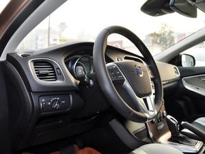 沃尔沃沃尔沃(进口)沃尔沃V402014款 Cross Country 2.0T T5 AWD 智尊版