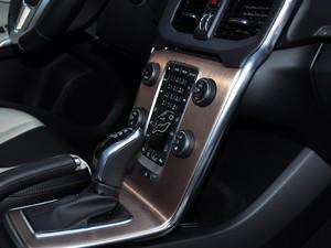 沃尔沃沃尔沃(进口)沃尔沃V402014款 Cross Country 2.0T T5 AWD 智尊版