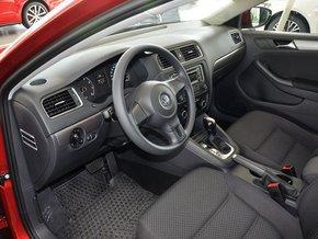 一汽-大众 1.6L 自动 中控台左侧