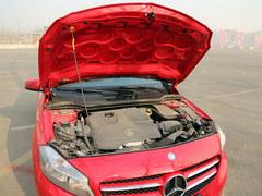 奔驰A级最高优惠2万 另赠送保养+全险