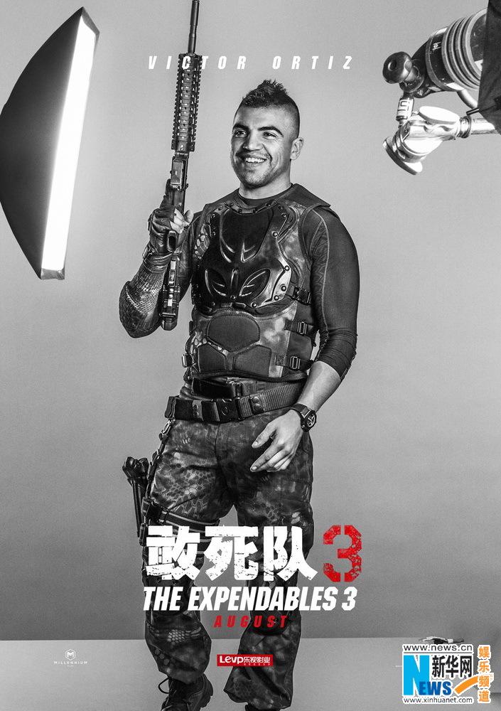 《敢死队3》硬汉正义联盟:把伤疤当勋章(组图)(13)