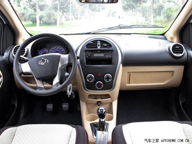 ����ȫ��ӥ����������è2014�� CROSS 1.3L �ֶ���ȡ��