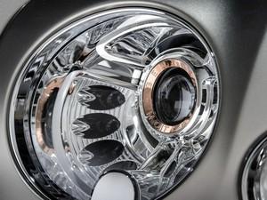 ��������Ľ��2014�� 6.8T Hybrid Concept