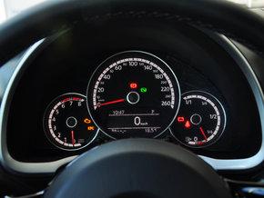 大众(进口) 1.4TSI DCT 方向盘后方仪表盘