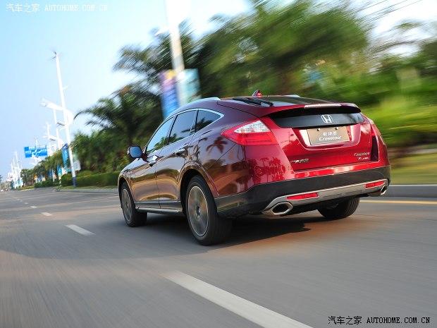 本田广汽本田歌诗图2014款 3.0L AWD尊贵导航版