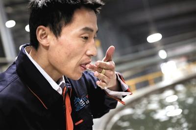 ר�һ�Ӧ����ˮ�������� ��ˮ��ͷ��ֱ������