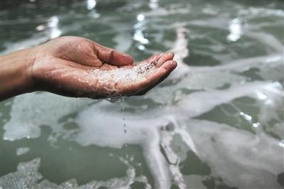 ר�һ�Ӧ����ˮ�������� ��ˮ��ͷ��ֱ������