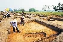 �ɶ���4500��ǰ�������չų� Ĺ������Ʒ�ټ�