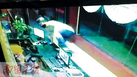 �����гֵ�Ծ������̨ ������һ���ݱ���1.1��Ԫ