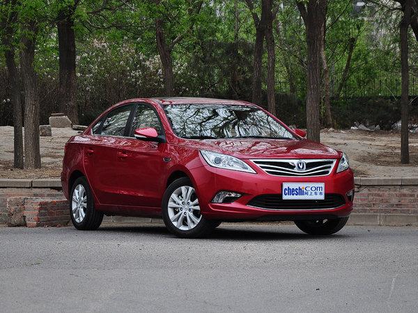 长安乘用车 1.6L 自动 车辆右侧45度角