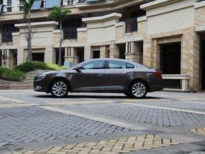 别克 3.0L SIDI 自动 车辆左正侧视角