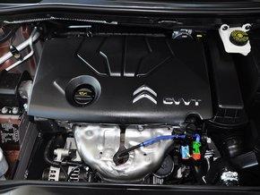 东风雪铁龙 三厢 1.6L 手动 发动机主体特写