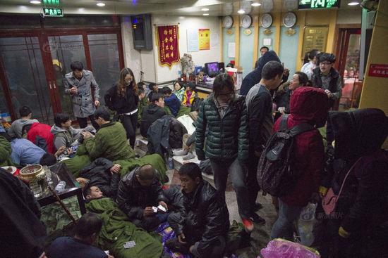 “五一”泰山等多景区住宿费翻3倍 标间价格超千元