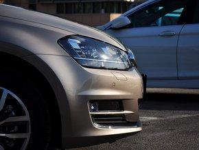 一汽-大众 1.4TSI 自动 车辆右前大灯正侧视角