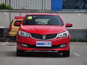 宝骏汽车 1.5L 自动 车头正面视角