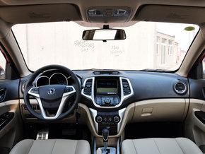 长安乘用车 1.6L 自动 中控台整体