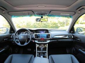 广汽本田 2.4L EX 中控台整体