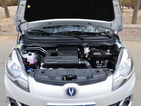 长安乘用车 1.4L 手动 发动机局部特写