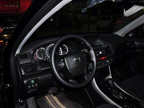 �������� 2.0L LX CVT �п�̨���