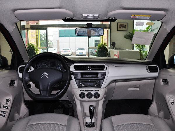 ����ѩ���� ���� 1.6L �Զ� �п�̨����