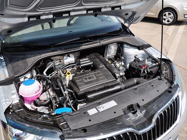 ˹�´� 1.4TSI �Զ� ������������д