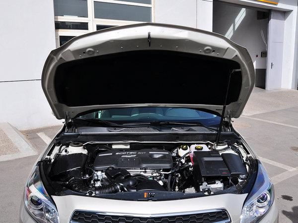 ѩ���� 2.0L SE �Զ� �������ֲ���д